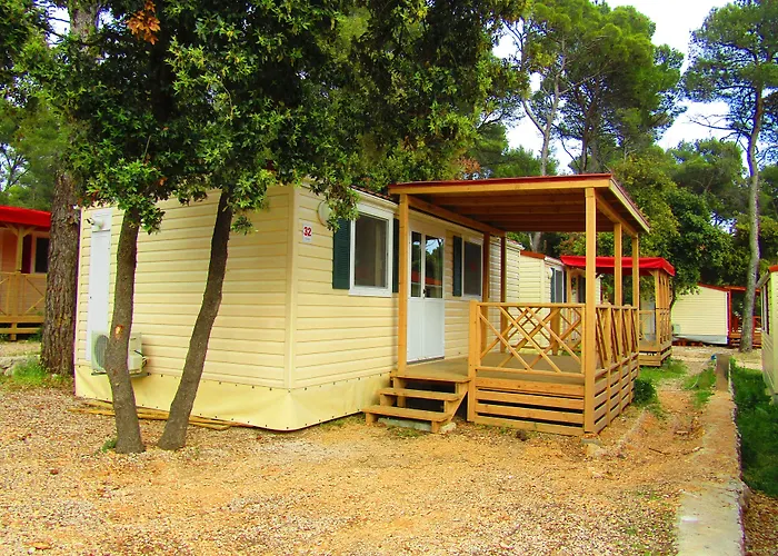 Mobilehome Victoria - Camp Soline Semesterpark 4*